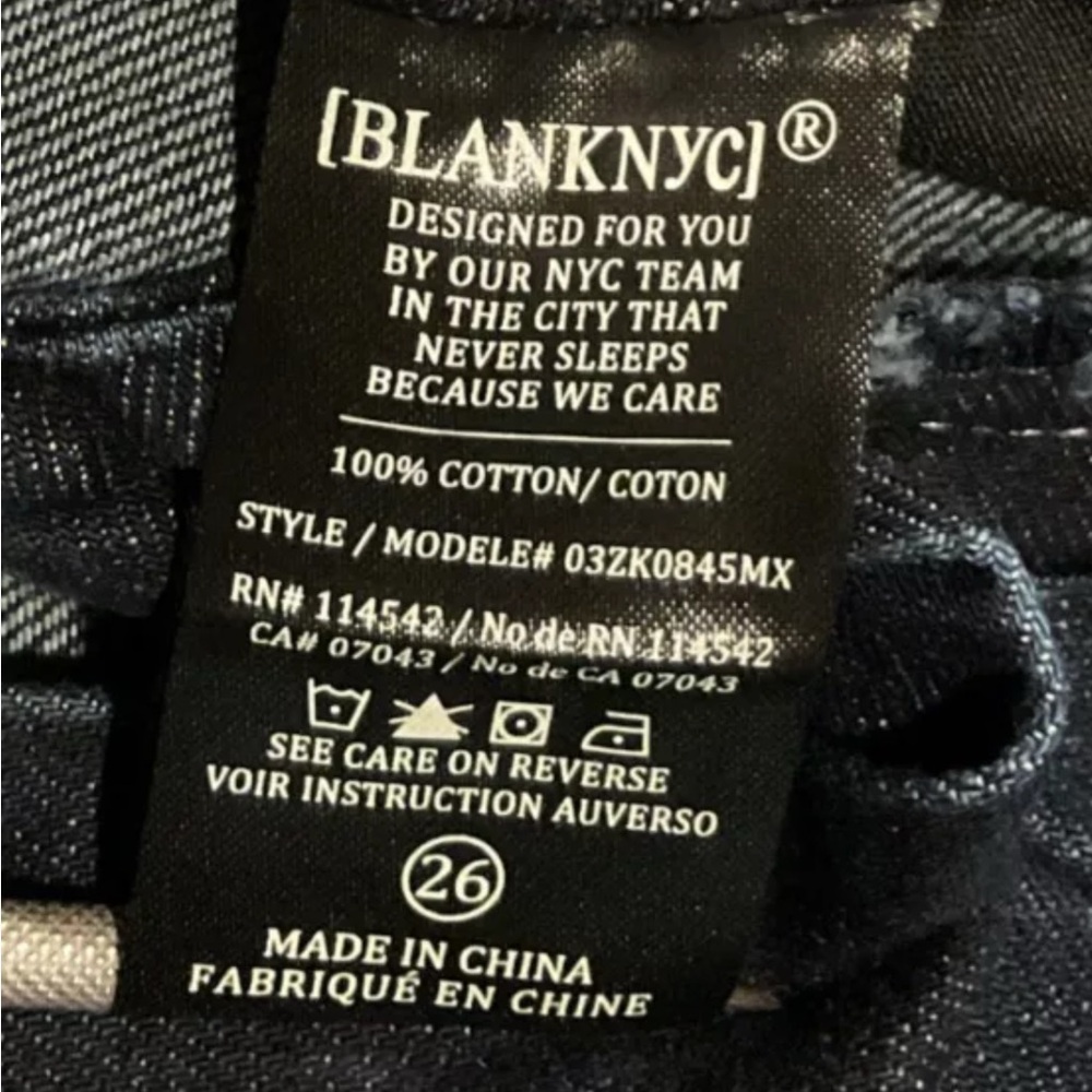 BLANKNYC Women’s Maxi Skirt Dark Wash Contrast Stitching Front Slit Sz 26 NWT - Picture 4 of 5